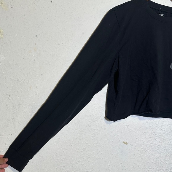 Vans Wind It Cropped Rainbow Graphic Long Sleeve Top Size Medium Women - Picture 3 of 12